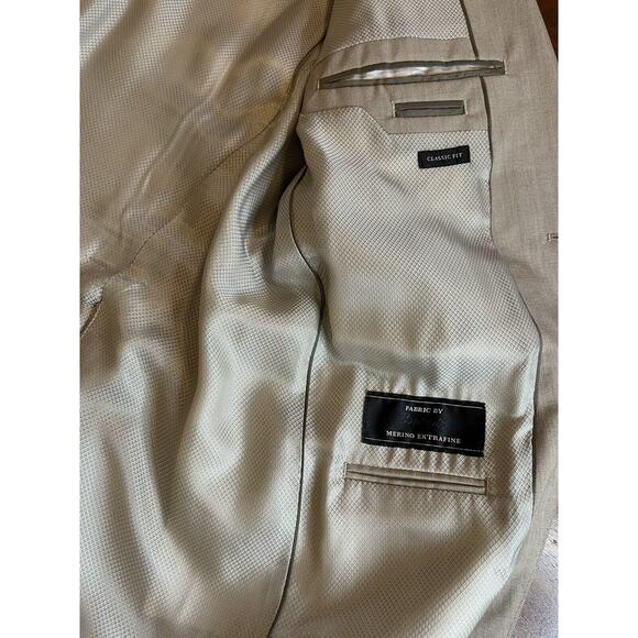 Zara Man‎ Men's Blazer Size 38 Lt Gray Classic Fit w/Shoulder Pads Inner Pockets - Picture 8 of 10